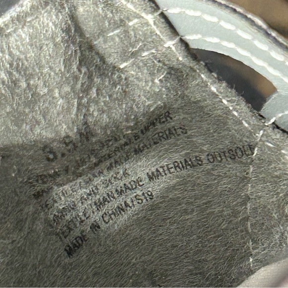 Jambu Women's Black Strappy Sandals with Memory Foam Size 8.5 - Picture 9 of 9